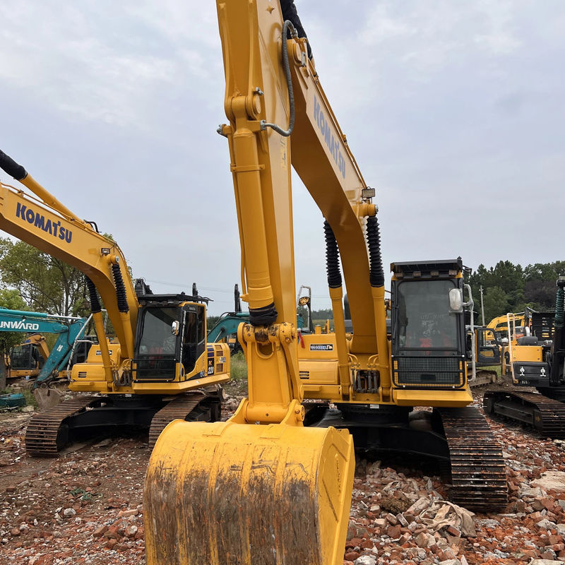 KOMATSU 240-8LC Escavatore di seconda mano in ottime condizioni 24000KG Negozi di materiali da costruzione
