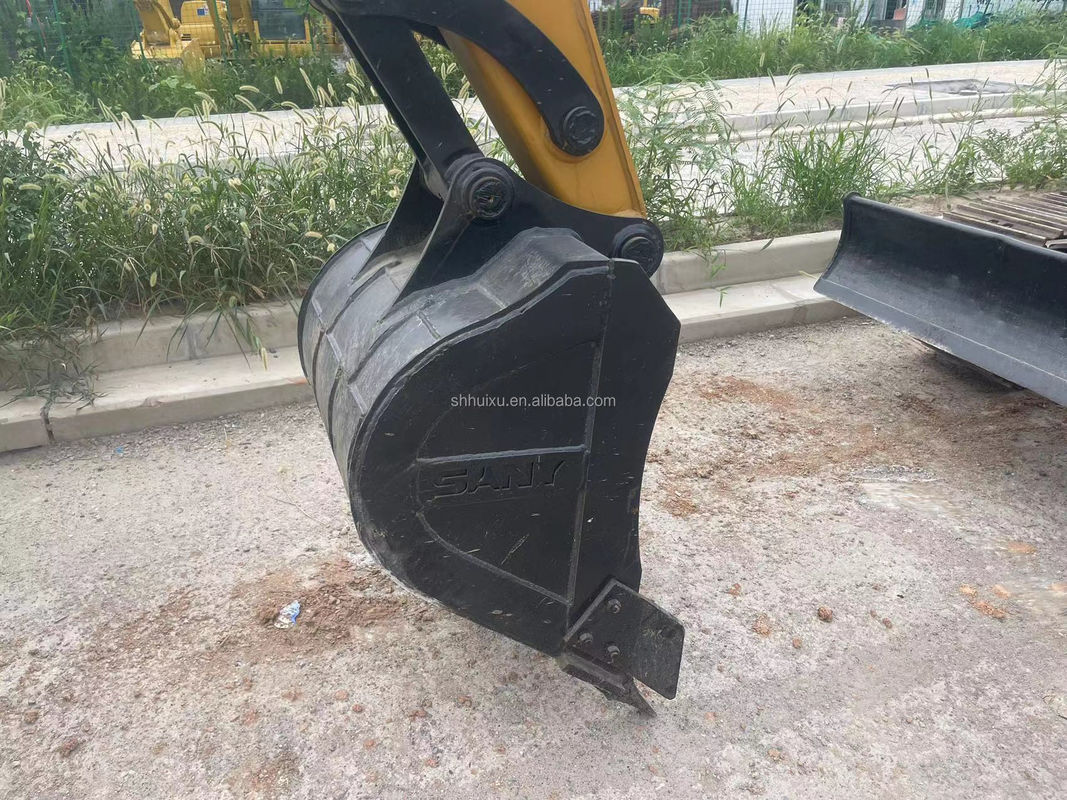 Scavatore usato di dimensioni medie usato sany 75c/sec