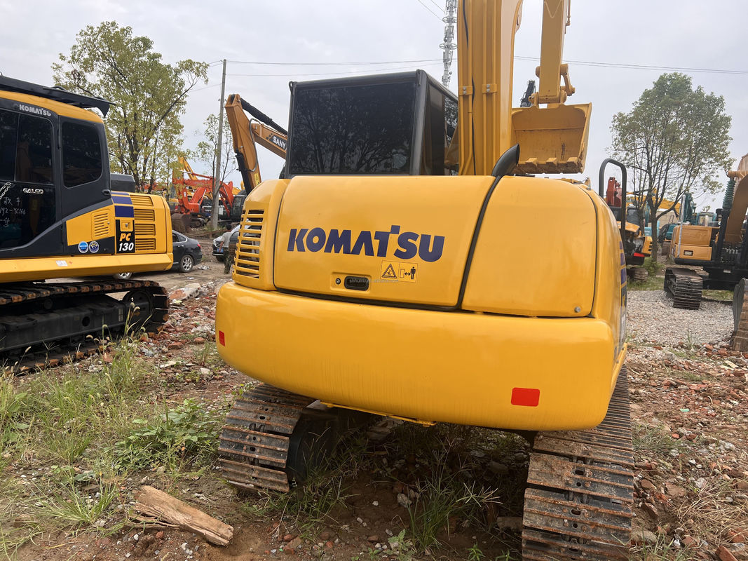 Macchine di scavo medie con motore giapponese di seconda mano komatsu pc130/usate komatsu pc130 con orario di lavoro ridotto in vendita