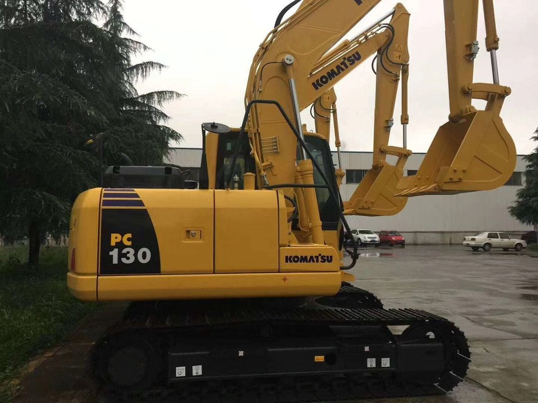 Macchine di scavo medie con motore giapponese di seconda mano komatsu pc130/usate komatsu pc130 con orario di lavoro ridotto in vendita