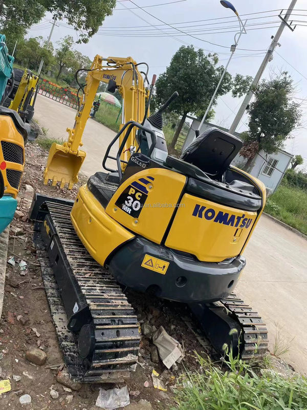 mini escavatore a striscia in magazzino komatsu pc30 usato/basso prezzo komatsu mini excavator pc30 usato in vendita