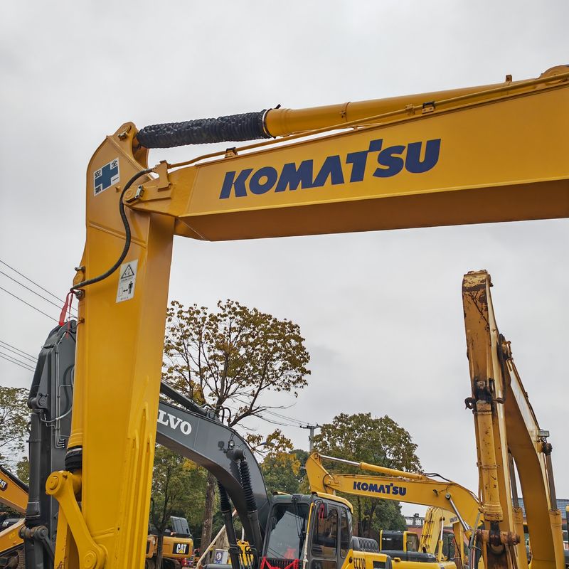 Colore originale scavatore mobile di seconda mano Komatsu pc240 in vendita con prezzo Leow