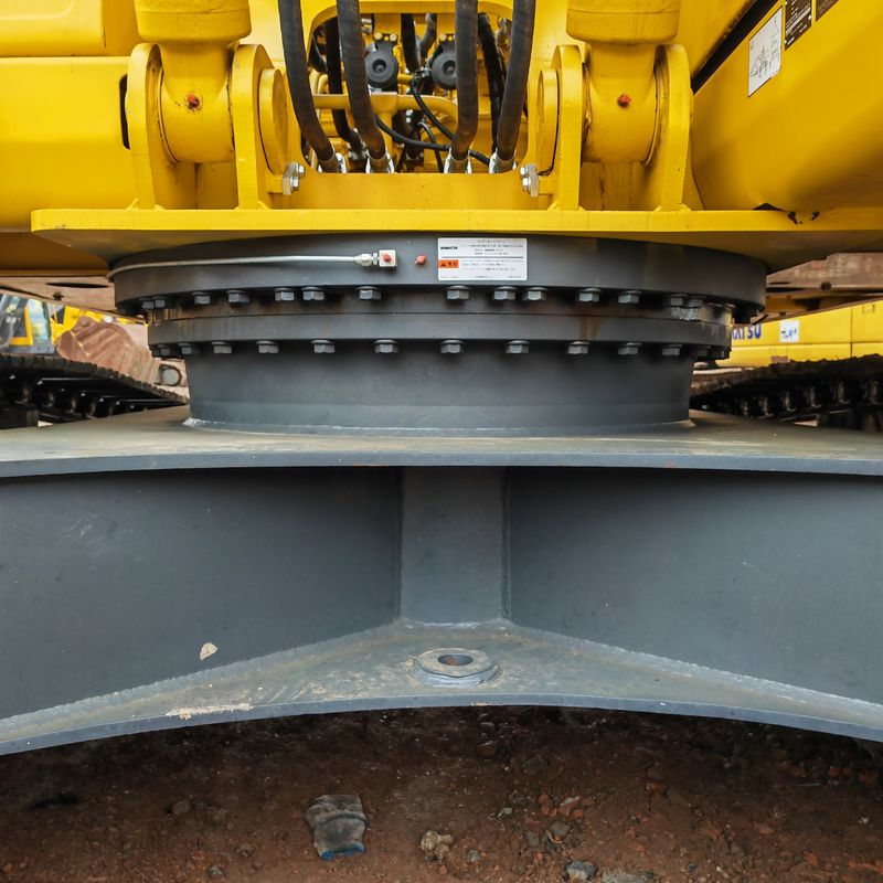 Colore originale scavatore mobile di seconda mano Komatsu pc240 in vendita con prezzo Leow