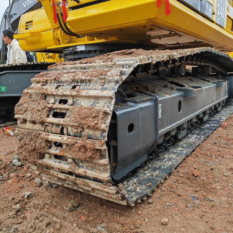 Colore originale scavatore mobile di seconda mano Komatsu pc240 in vendita con prezzo Leow
