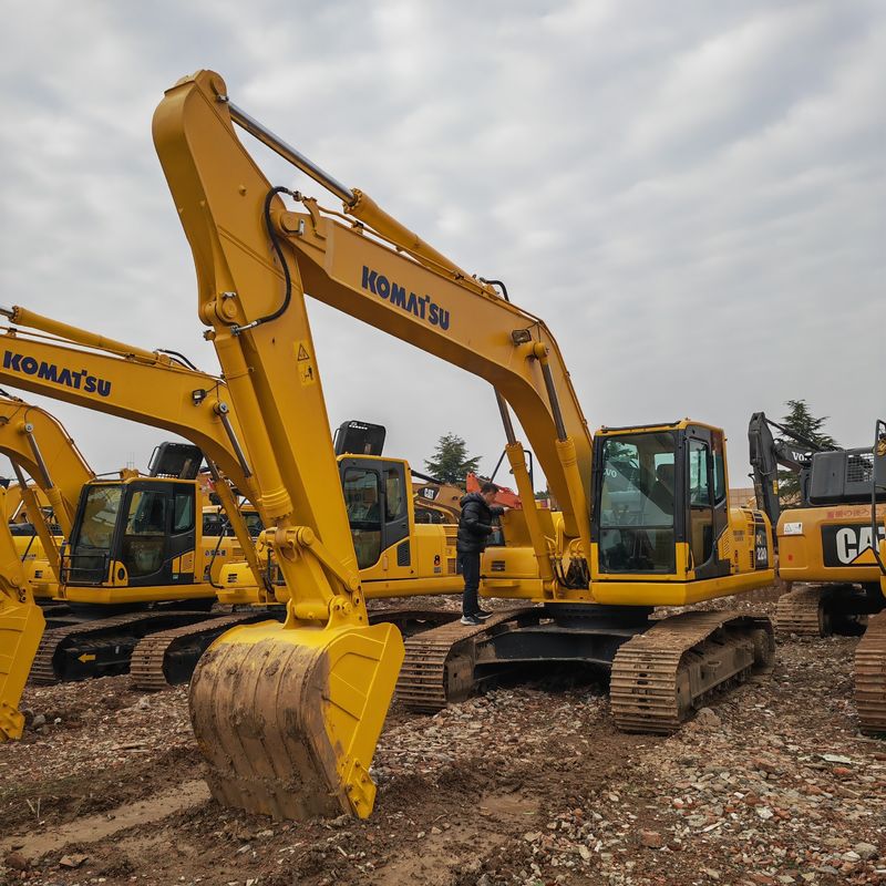 In magazzino grande escavatore usato KOMATSU PC220-8/NEW ARRIVAL SECOND HAND KOMATSU PC220-8