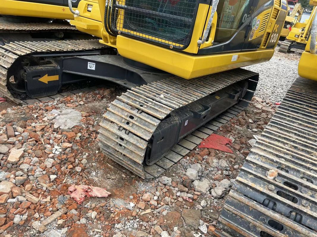 NOVO ARRIVO ESCAVATORE USATO KOMATSU PC130/LOW WORKING HOUR SECONDA MAN KOMATSU EXCAVAYOT Buone condizioni di movimento