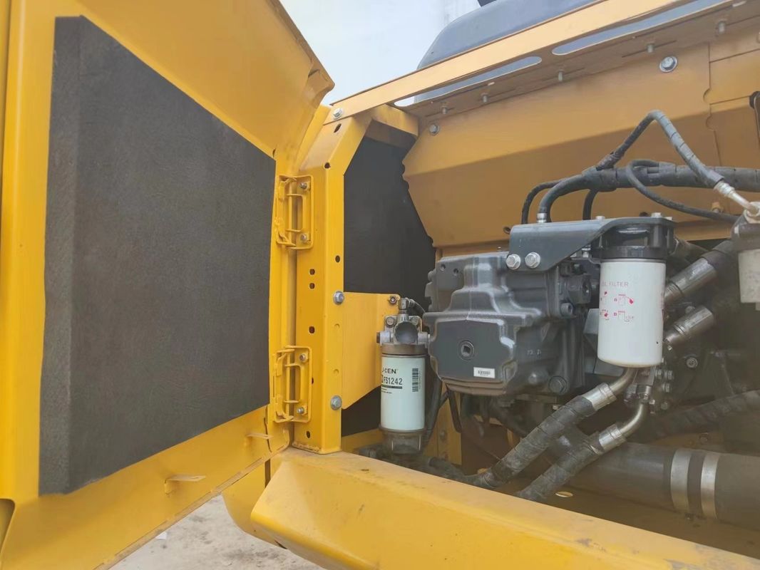 escavatore crawler usato usato komatsu pc200/buone condizioni con alta potenza escavatore di seconda mano komatsu pc200 in vendita