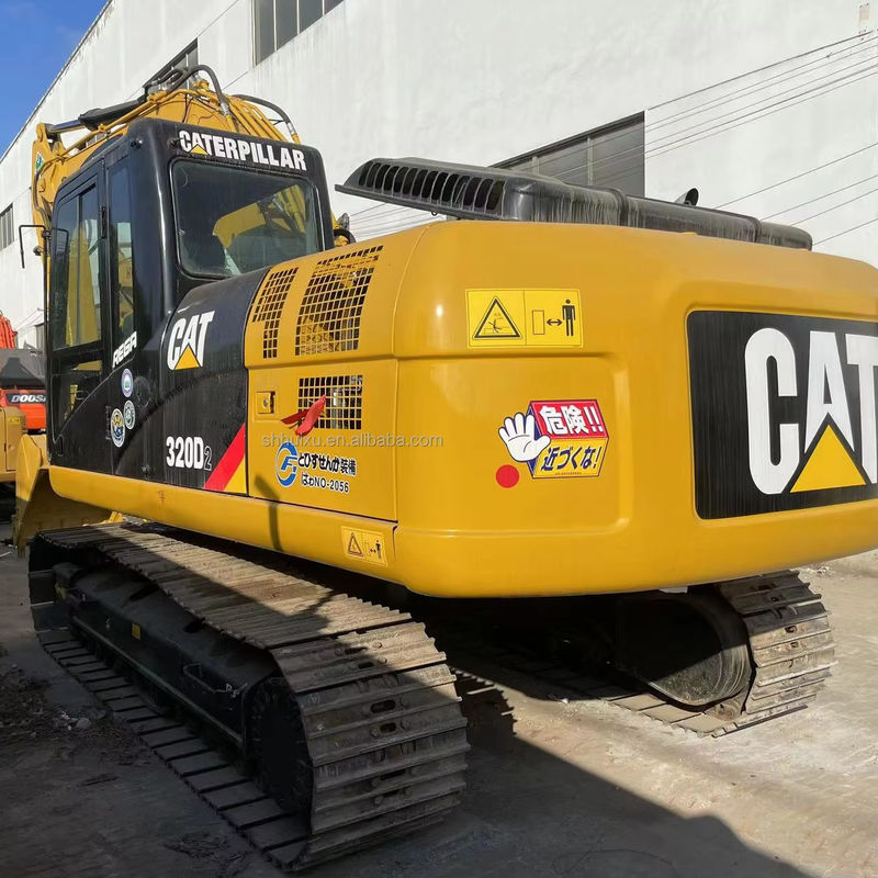 Usato Caterpillar- Escavatore originale CAT320d2 Scavatore CAT- 320d2 Buone condizioni Macchine pesanti per il movimento della terra In vendita