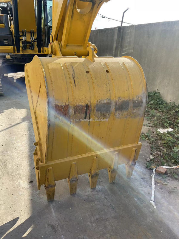 Usato Caterpillar- Escavatore originale CAT320d2 Scavatore CAT- 320d2 Buone condizioni Macchine pesanti per il movimento della terra In vendita