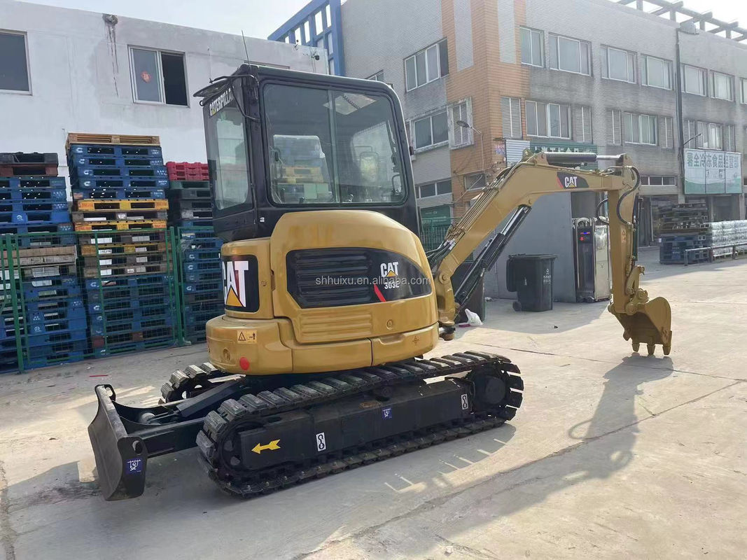 mini escavatore usato colore giallo cat303e in vendita