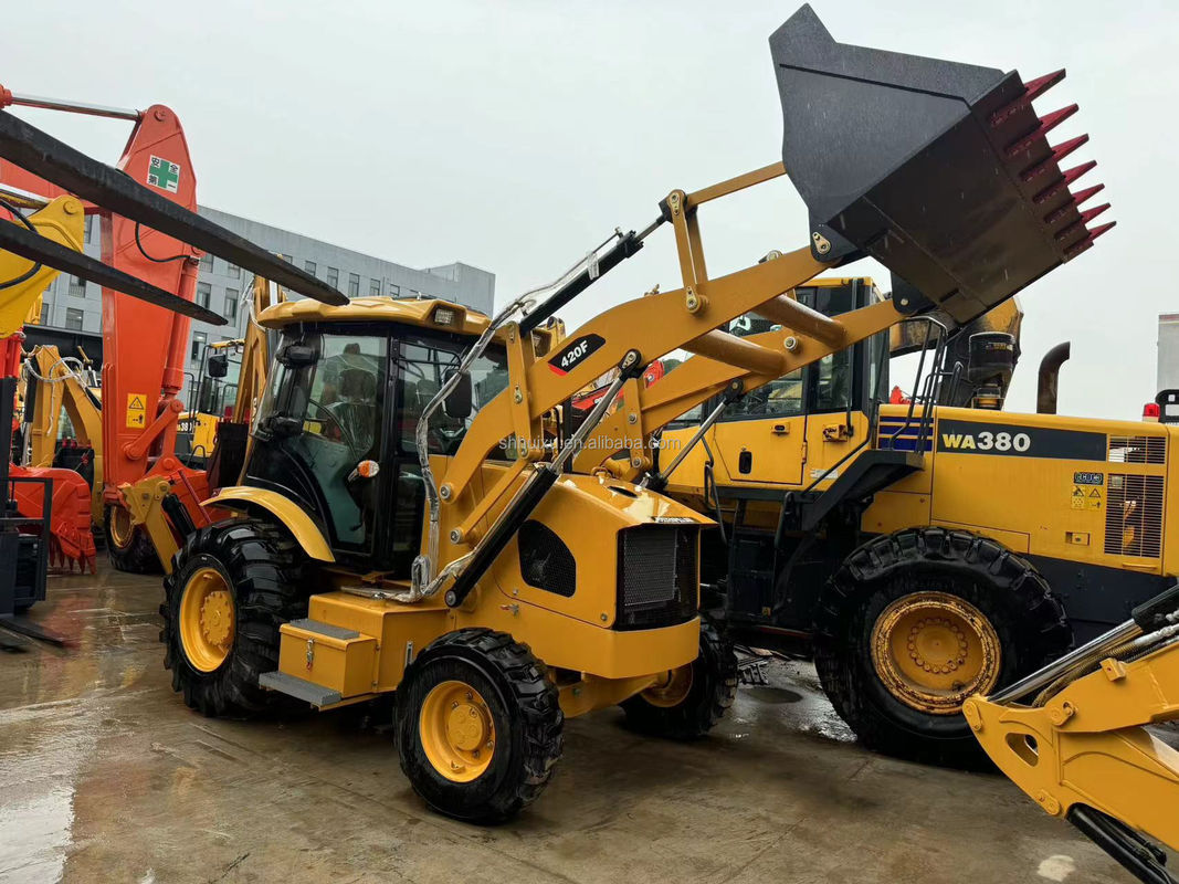 Macchine da costruzione usate cat 420f/ vernice originale prezzo basso cat 420f in vendita