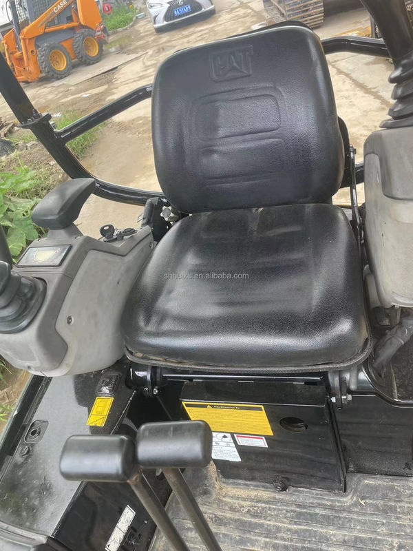 mini escavatore usato cat301.7 con pista di gomma/mini escavatore di seconda mano cat301.7 con prezzo economico in vendita